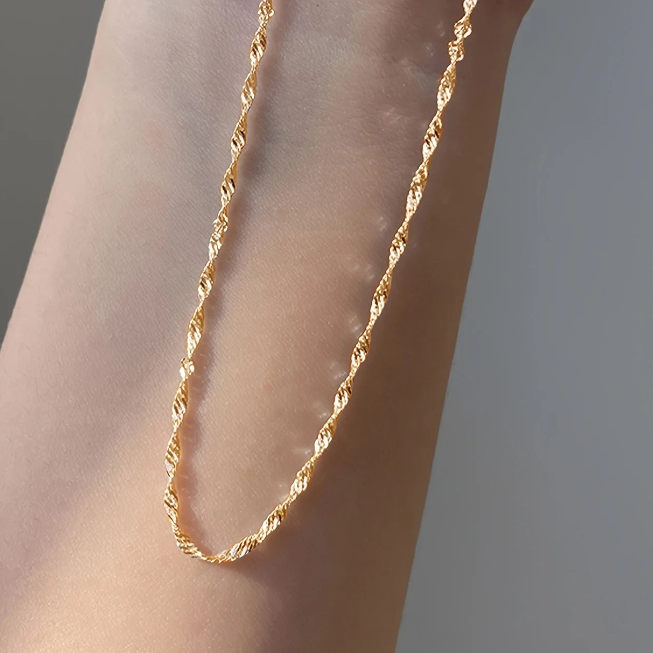 Asterope Thin Chain Necklace