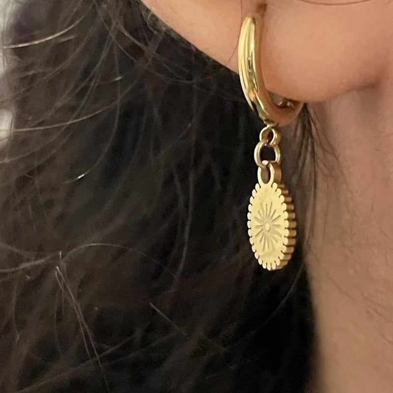 Lia Sun earring