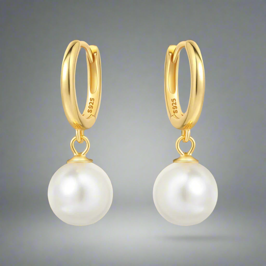 Sofie Pearl loop Earrings