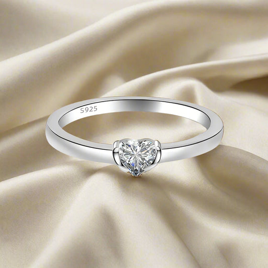 Paris Heart Cut Ring